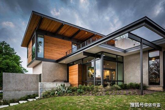 重鋼別墅造價多少錢一平方，每平方米建造成本在1400至3800元